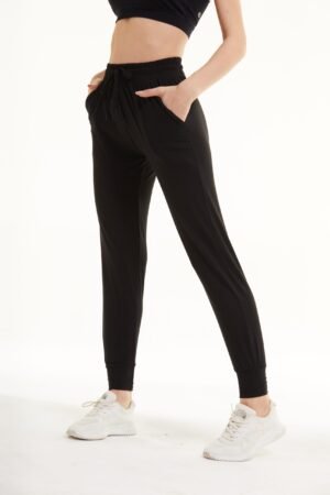 Sweatpants - Cropped New Solid Black