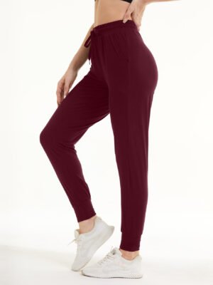 e50a4270-6e22-48ac-9bb5-c267e6ac3cdd.jpg Sweatpants - Cropped New Solid Color Deep Crimson